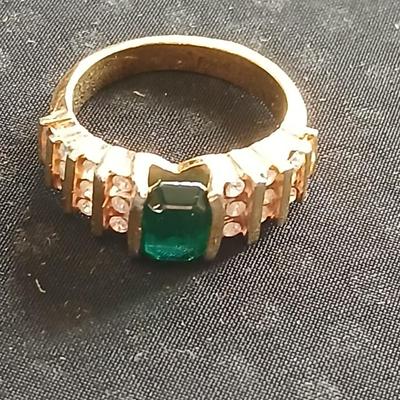 Ladies rings - Faux emerald and Nice Cluster ring