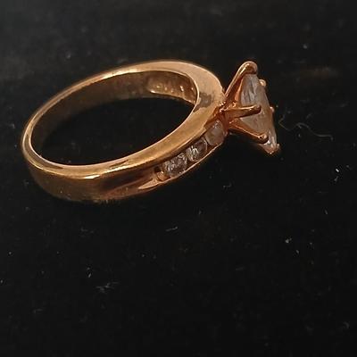 Two ladies' rings - Engagement bands - Size 8