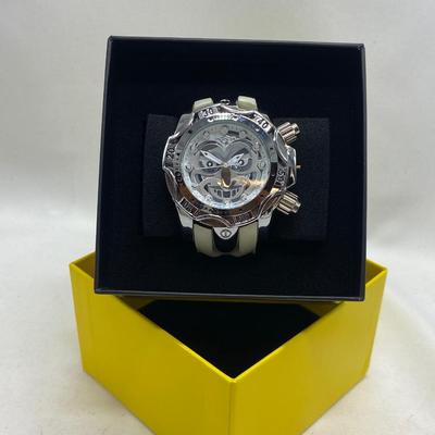 MEN’S INVICTA "THE JOKER" WATCH & WOMENS WATCH W/5 BANDS IS A LIMITED EDITION RUN FROM THE ARTIST ROMERO BRITTO