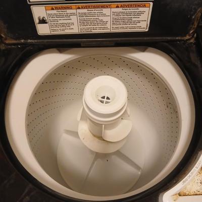 KitchenAide washing machine with center agitator