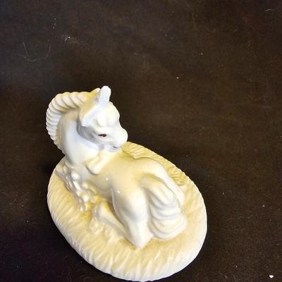 Everything Unicorn - Porcelain music box - mirror - toothbrush holder with matching soap dish and Trinket box