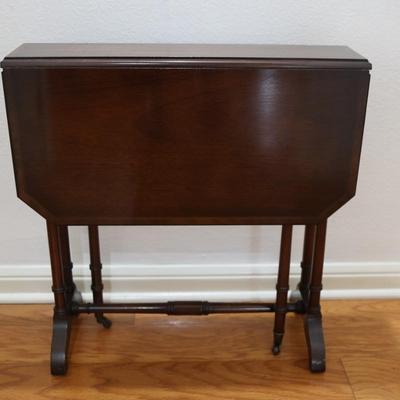 Vintage Drop Leaf Side/Accent Mahogany Table