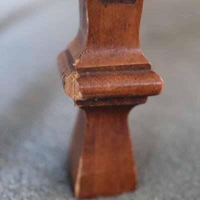 Dining Table with 2 Leaves and Cane Back Chairs