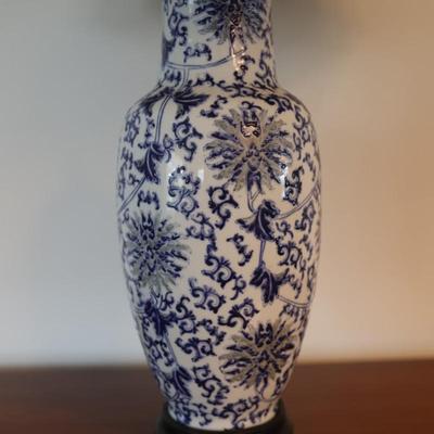 Vintage Blue and White Table Lamp