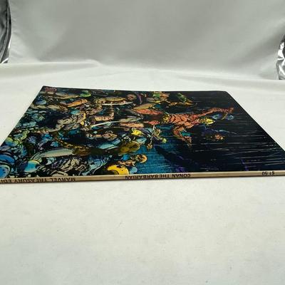 GIANT 1974 & 1975 MARVEL SPECIAL EDITION COMIC BOOKS