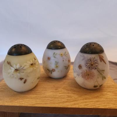 Mt. Washington Salt and Pepper Shakers