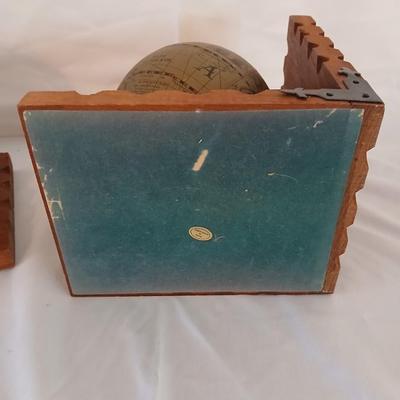 Vintage 1960's Olde World Globe Italian Made Globe Bookends-with Readers Digest America books.