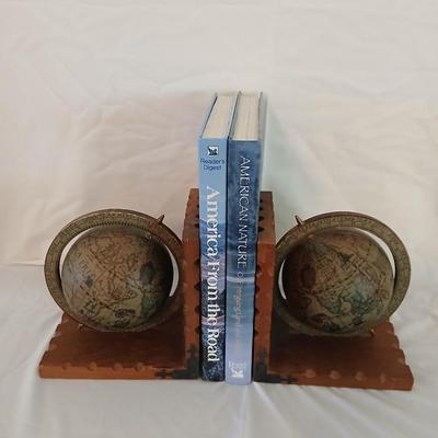 Vintage 1960's Olde World Globe Italian Made Globe Bookends-with Readers Digest America books.