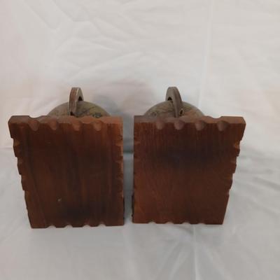 Vintage 1960's Olde World Globe Italian Made Globe Bookends-with Readers Digest America books.