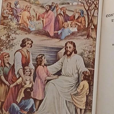 Two antique German bibles - 1899 - 1906 and a more modern Holy Bible