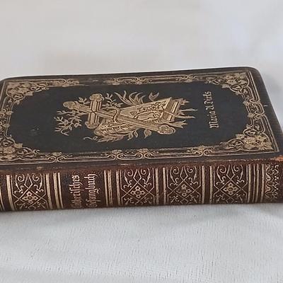 Two antique German bibles - 1899 - 1906 and a more modern Holy Bible