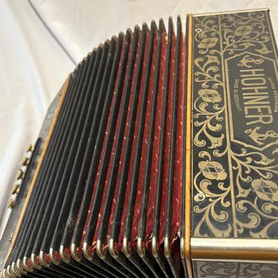 Hohner Two Row ‘Marca Registrada’ Diatonic Accordion (PB-ES)