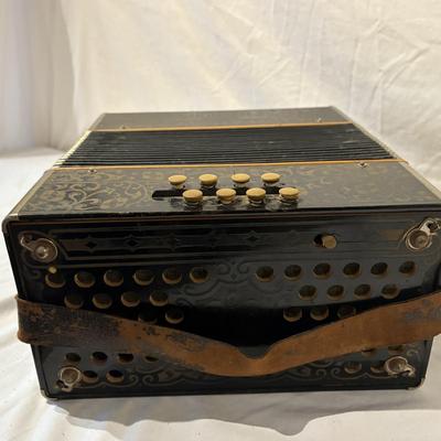 Hohner Two Row ‘Marca Registrada’ Diatonic Accordion (PB-ES)