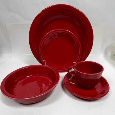 Fiestaware Place Setting Scarlet Red 5 pc Plates Bowls Cup & Saucer