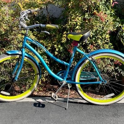 Huffy - Beach Cruiser 26" Women's Bicycle Turquoise Blue