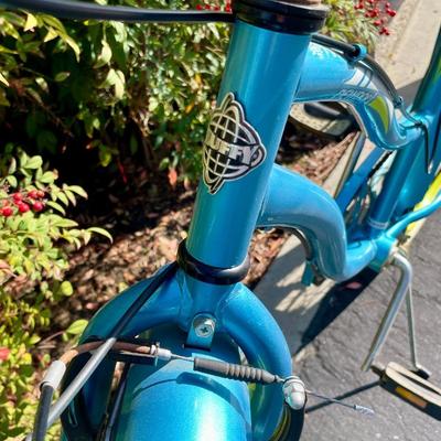 Huffy - Beach Cruiser 26" Women's Bicycle Turquoise Blue