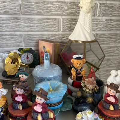 Large group of figurines