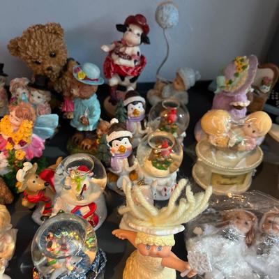 Figurines incl Artmar