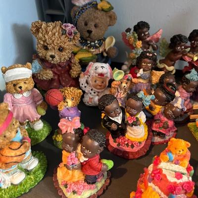 Figurines incl Artmar