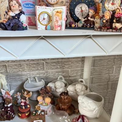 Knick knacks, frames, decor