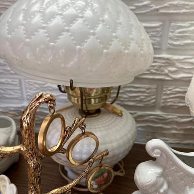Lamps, vases, frames, decor