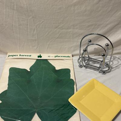 Caspari, PPD & More Paper Napkins, Napkin Holder (LR-ES)