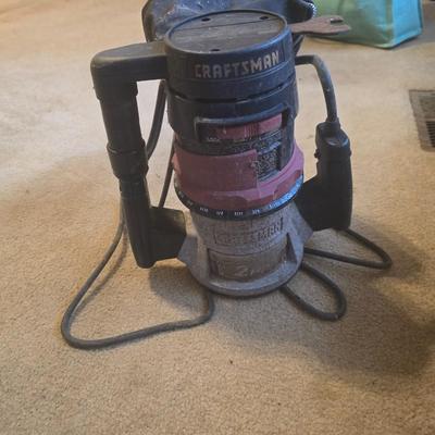 Craftsman router