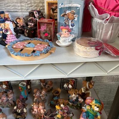 Fun figurines
