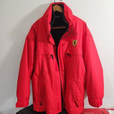 Authentic Ferrari Jacket Windbreaker Hood Zip out liner Size Large