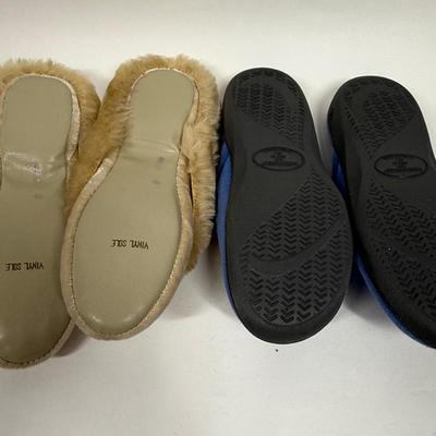 2 Pair of Women's House Slippers