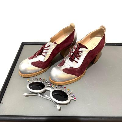 1266 Vintage Fantasia Disco Shoes size 39 with sunglasses