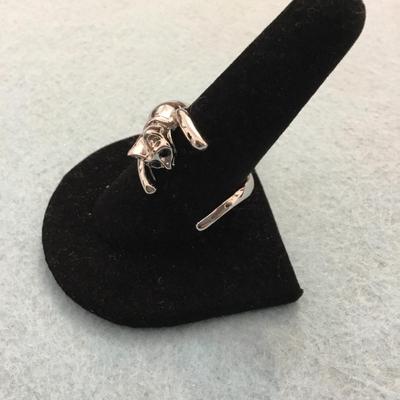 Cute Silver toned cat fashion ring