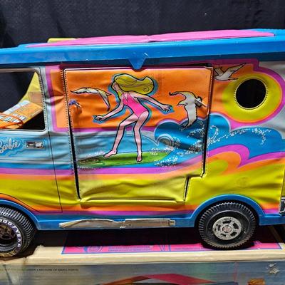 Barbie Beach Bus with some accessories - 1973 Mattel