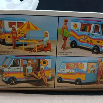 Barbie Beach Bus with some accessories - 1973 Mattel