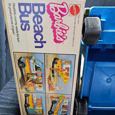 Barbie Beach Bus with some accessories - 1973 Mattel