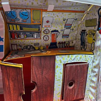 Vintage Barbie Friend Ship United Airline Airplane Travel Playset -Mattel - with some accessories inside