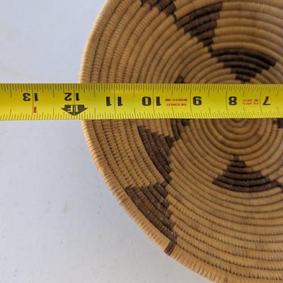 12" Vintage Coiled Straw Basket/Bow With Accents