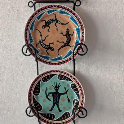 Decorative Native American Plate Holder With Plates