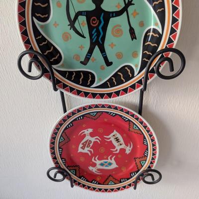 Decorative Native American Plate Holder With Plates