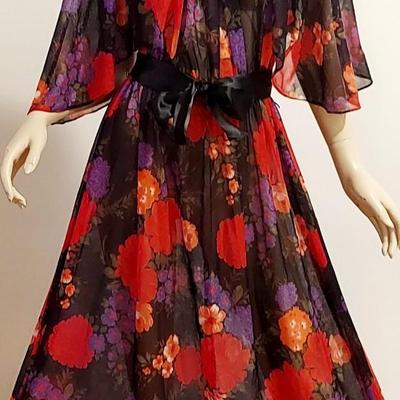 Vtg 2 for one Price Amazing items 60-70s