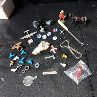 MORE SMALL TRINKETS AND COLLECTIBLES