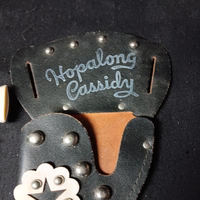 HOPALONG CASSIDY HOLSTER AND A WILSON RODEO CAP GUN