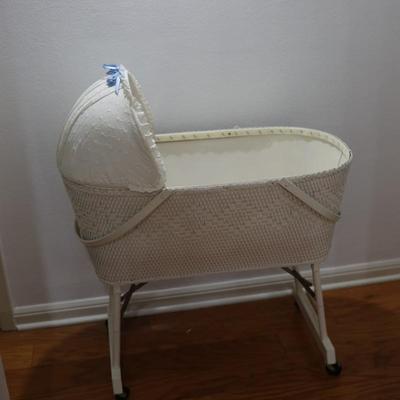 Vintage Wheeled Folding Baby Bassinet