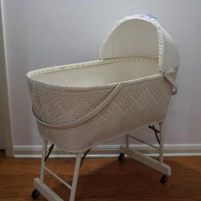Vintage Wheeled Folding Baby Bassinet