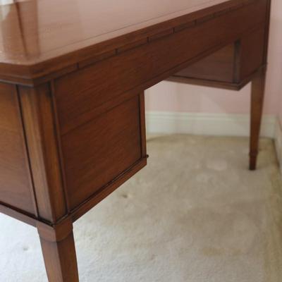 DREXEL Triune Four Drawer Writing Desk