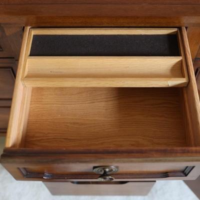 DREXEL Nine Drawer Dresser