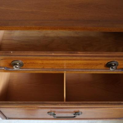 DREXEL Nine Drawer Dresser