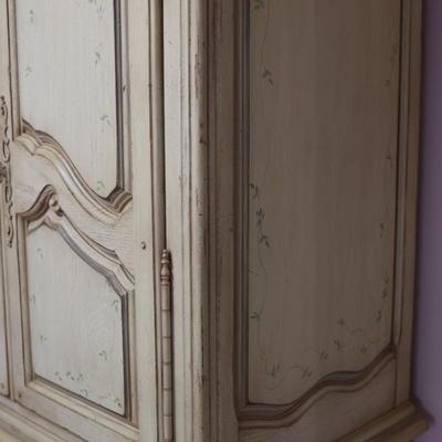 Vintage THOMASVILLE Armoire Hand Painted