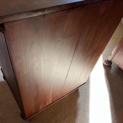 Equestrian Cabinet w. 2 Horse Blankets