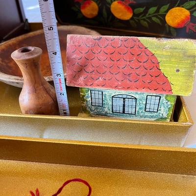 Decorative Lot - Vintage, Wood, Trays, Etc.
